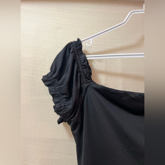 ⚪️ princess Polly XX black off the shoulder sleeve body suit size 8 - Picture 6 of 6